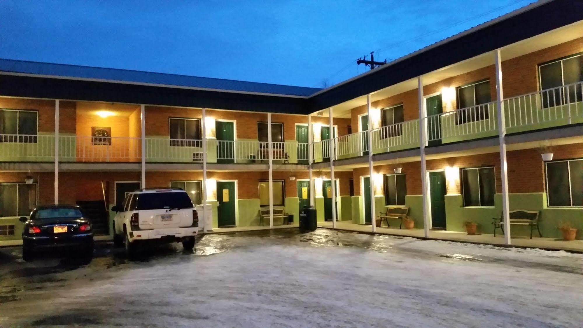 Kings Inn Belle Fourche Buitenkant foto